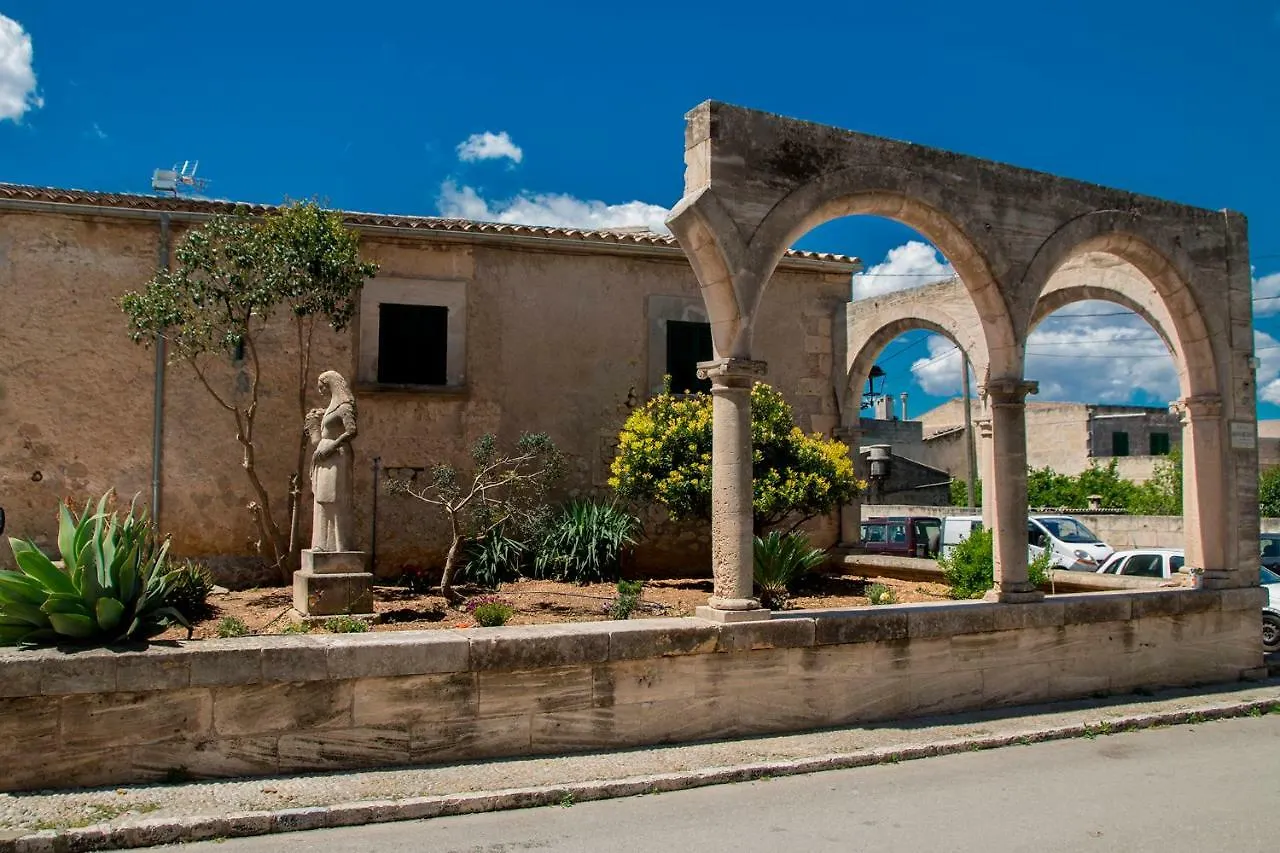 Villa Casa Font-Fullana Petra  0*, Petra (Mallorca) España