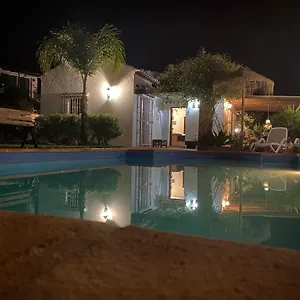 https://cortijo-montana-vistas-mar.es-andalucia.com